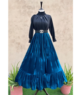 Velvet stuff flair skirt with frill